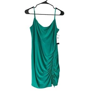 City studio bodycon ruched emerald green dress
